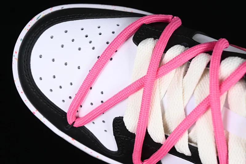 All Categories Nk SB Dunk Series Nk SB Dunk Low Low-top sneakers J version Nk Dunk Low "Multi Color" Vibrant three hooks Customized version of deconstructed strap casual sneakers FD4623-131
